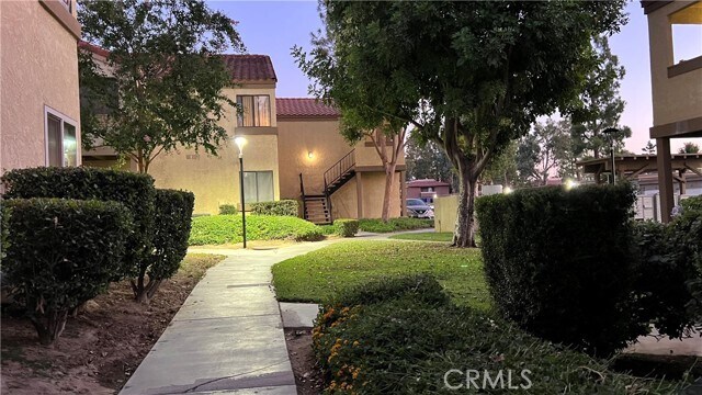 Foto del edificio - 1140 W Blaine St