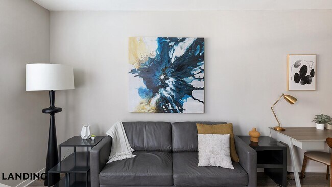 Foto del edificio - 393 Johns Rd NW