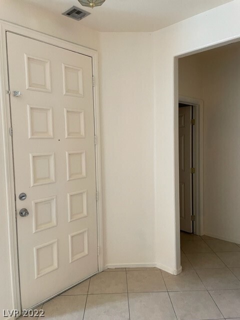 Building Photo - 10629 Mountain Stream Ct