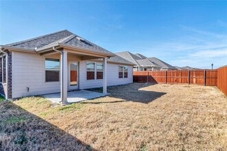 Building Photo - 2336 Bellatrix Dr