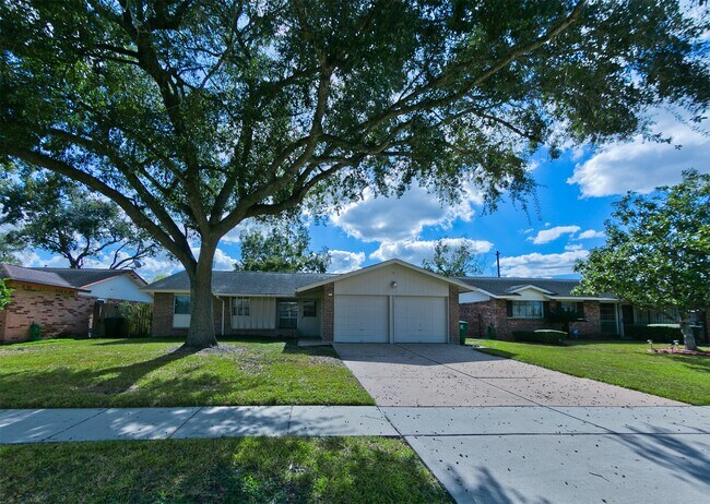 Foto del edificio - 4011 Smooth Oak Ln