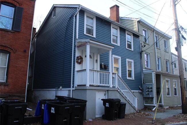 Building Photo - 52 S Bridge St