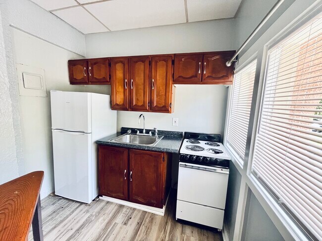 Foto del edificio - San Rafael Apartments