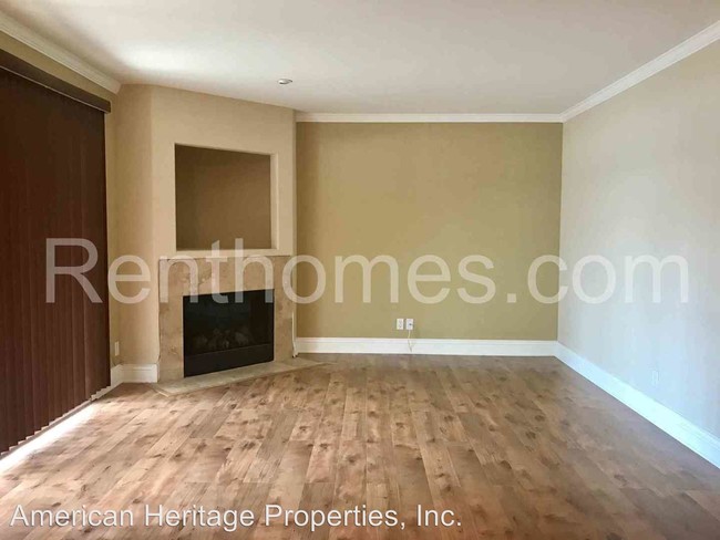 Building Photo - 2 br, 2 bath House - 3187  Via Alicante #151