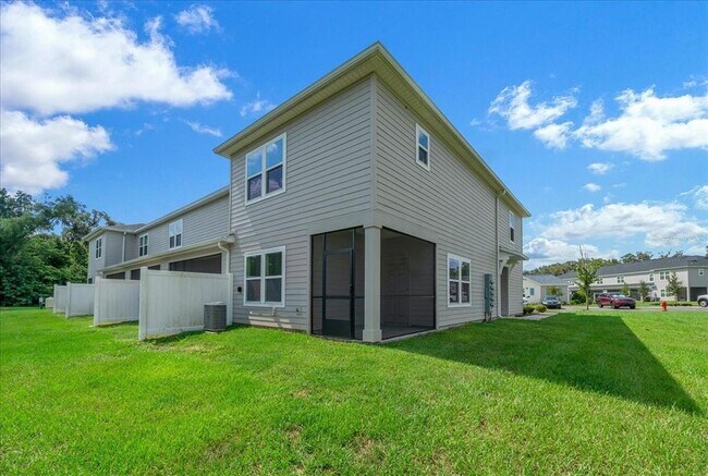Building Photo - 3339 SE 37th Ave Rd