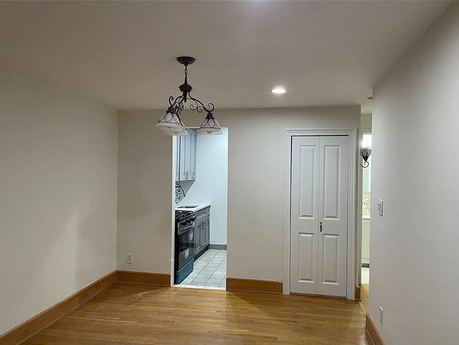 Photo - 35-20 Leverich St Apartment