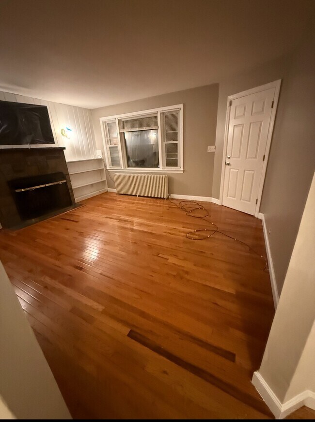 Foto del edificio - 24 Paragon Ln