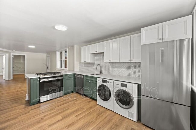 Building Photo - 1663 Gilpin St