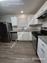Building Photo - 21 Cedar Village Cir Building Photo - 21 Cedar Village Cir