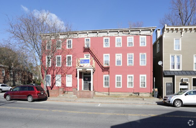 Foto del edificio - 3015 Main St