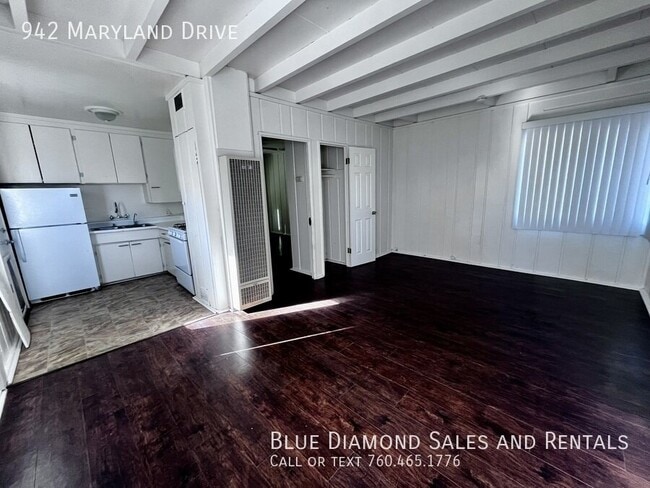 Building Photo - 942 Maryland Dr