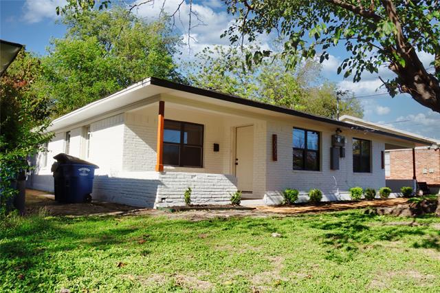 Building Photo - 10009 Olmos Dr