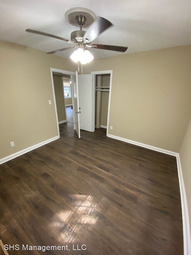 Building Photo - 4 br, 3 bath House - 242 S. Lipona Road