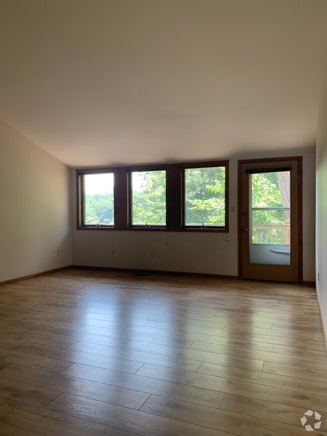 Apartments For Rent in Alma Center, WI with Hardwood Floors 3 Rentals