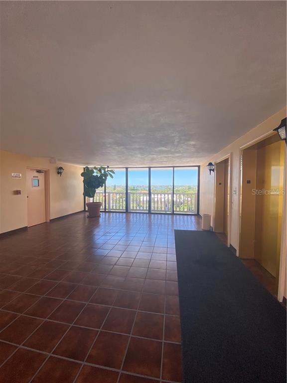 Building Photo - 6600 Sunset Way
