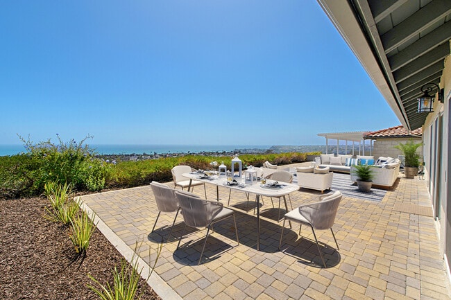 Virtually staged - 4021 Via Manzana