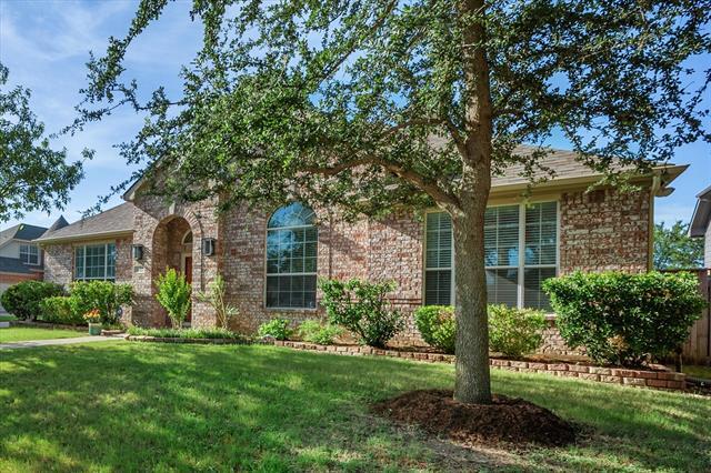 Building Photo - 1122 Mossy Rock Dr
