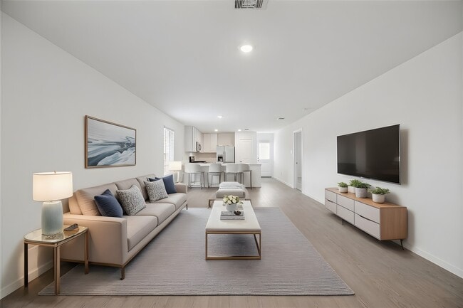 Building Photo - 18015 Valle Cupa Ln