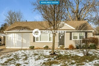 Building Photo - 7111 Nathan Hale Way