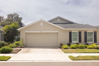 Building Photo - 8561 Acorn Ridge Ct
