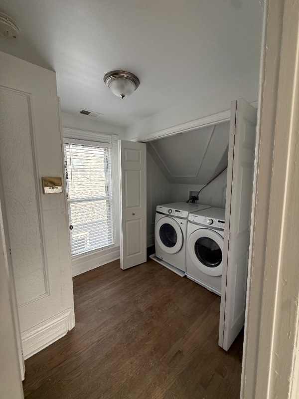 Photo - 3111 N Clifton Ave Apartment