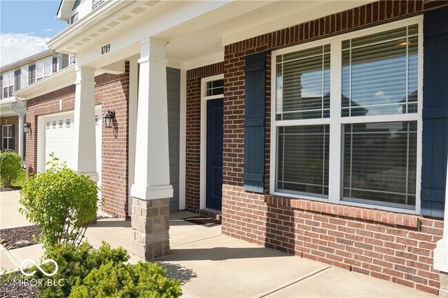 Foto del edificio - 8709 Rowling Way