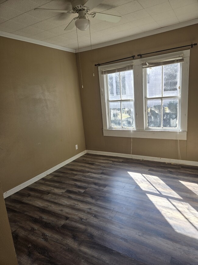 Foto del edificio - 306 S Severin St