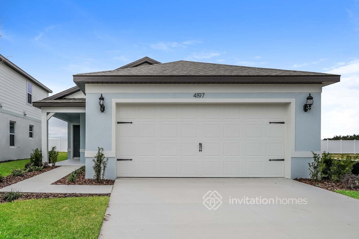 Foto principal - 4197 Goldfoil Rd