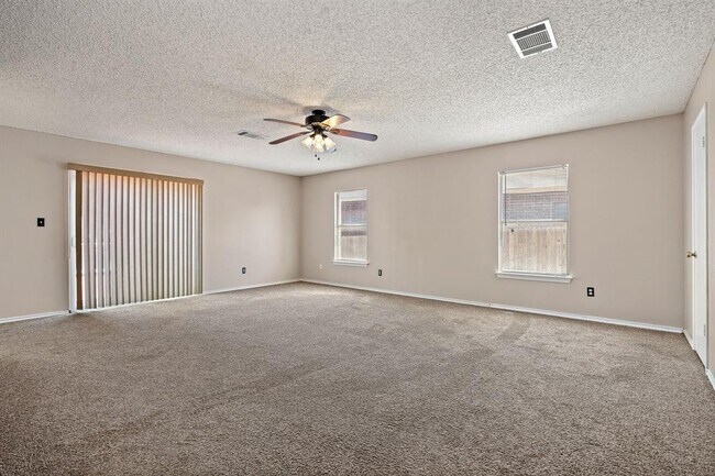 Building Photo - 12943 Dionysus Dr