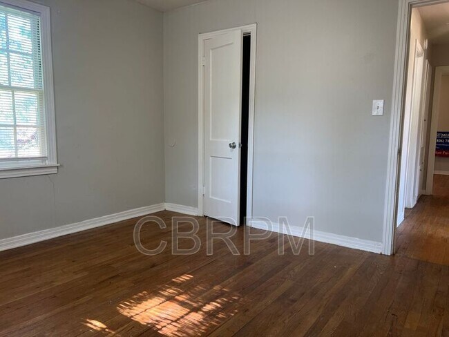 Foto del edificio - 2517 37th St