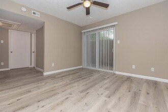 Building Photo - 9707 Timberside Dr