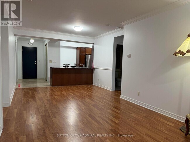 Building Photo - 100 Promenade Cir