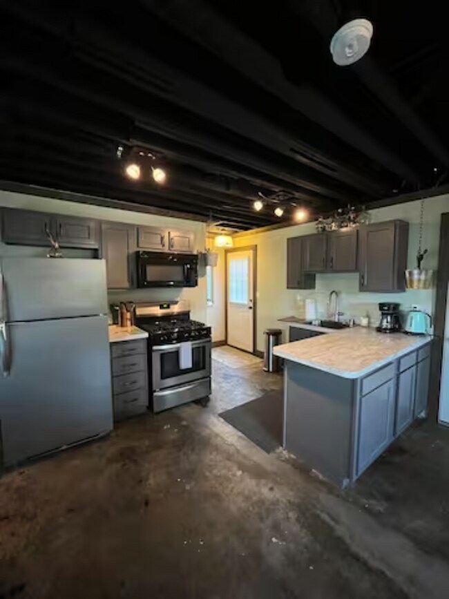 1321 Howard St Unit 1, Louisville, KY 40213 Rentals in Louisville at