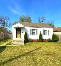 Building Photo - 2574 Pershing Ave