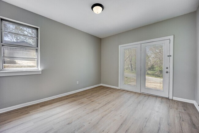 Foto del edificio - 2901 Independence St