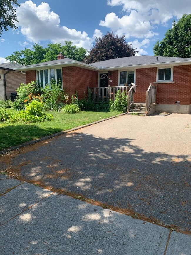 Building Photo - 58 Farrier Dr