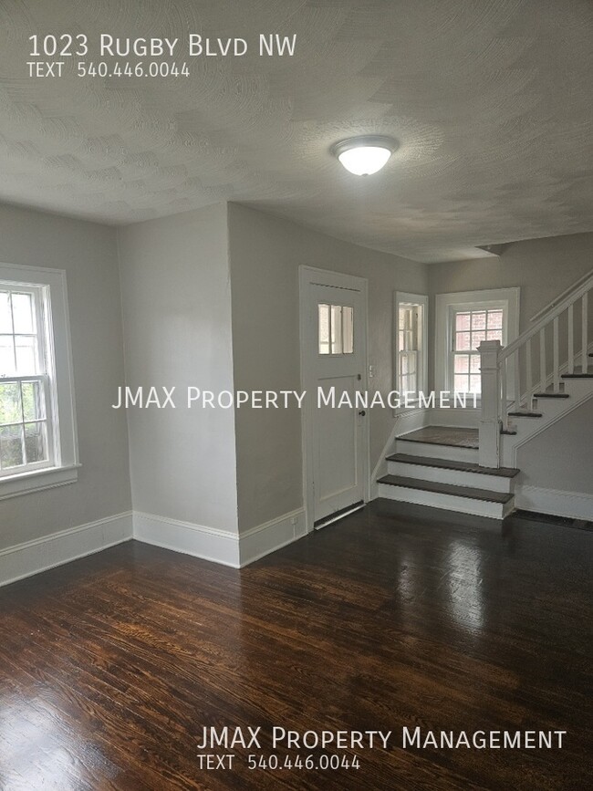 Building Photo - 1023 Rugby Blvd NW