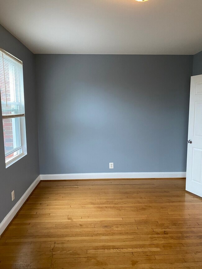 Foto del edificio - 1380 Bryant St NE