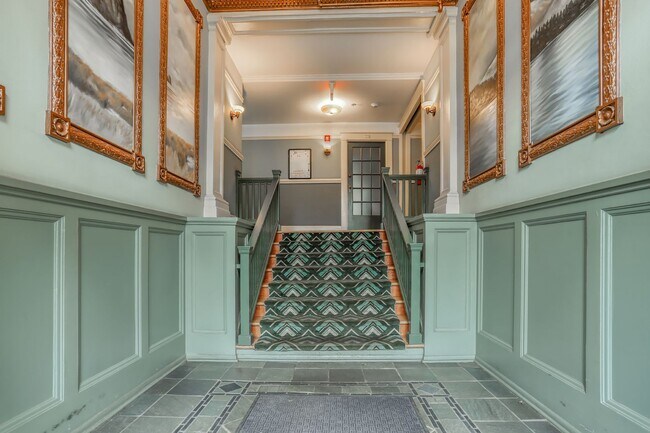 Foto del edificio - Charming Vintage Studio in NW Portland nea...