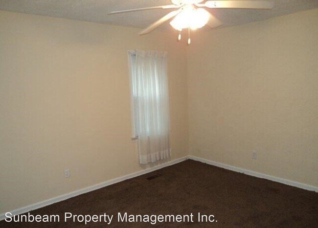Building Photo - 4 br, 1 bath House - 26701 Dartmouth