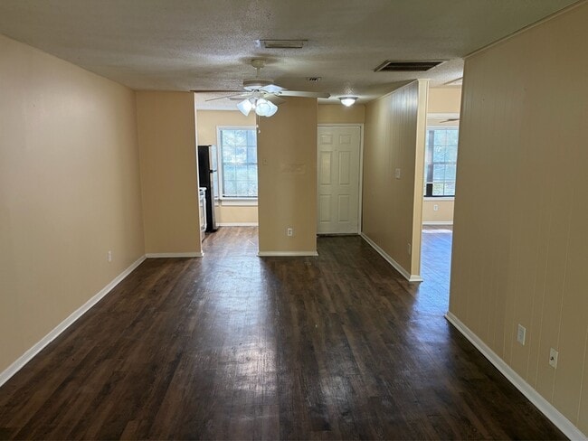 Foto del edificio - 2346 Horne Ave