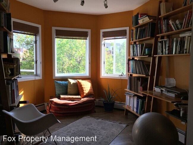 Building Photo - 2 br, 2 bath House - 1529 Spruce Street Un...