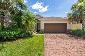 Building Photo - 16471 Windsor Way
