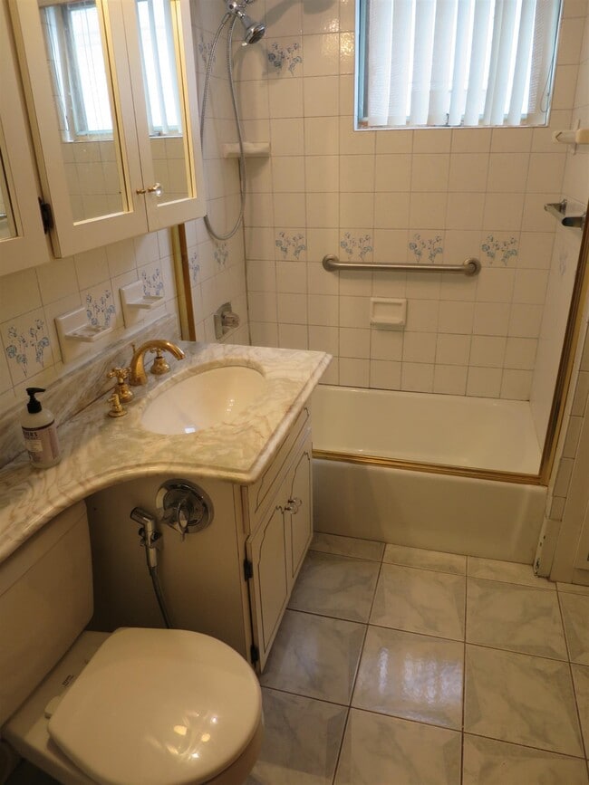 Foto del edificio - 10 Windsor Rd