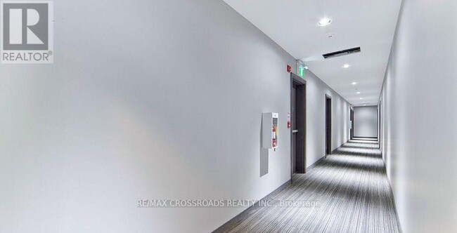 Photo du bâtiment - 2375 Bronte Rd