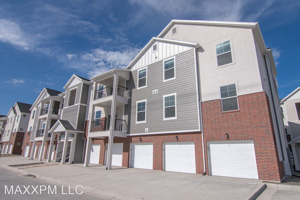 Primary Photo - 3 br, 2 bath House - 509 N 310 W 509