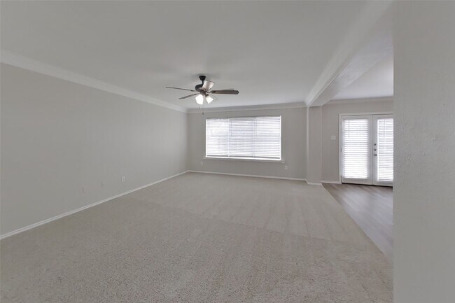 Building Photo - 12607 Rio Grande Ln