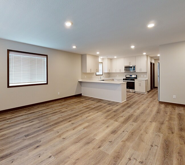 Foto del edificio - 868 18th Ave SE