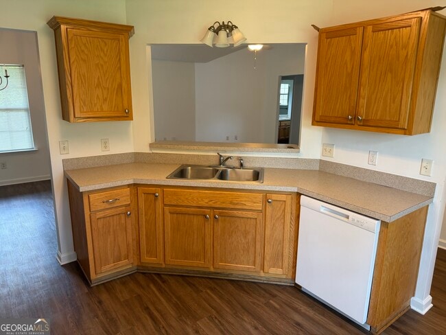 Building Photo - 244 Merriwood Cir