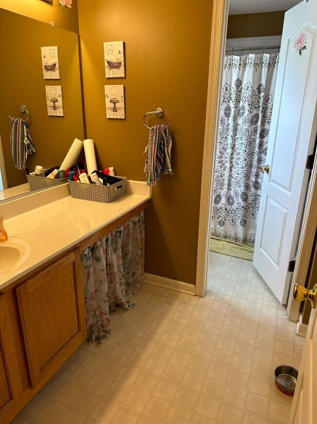 Foto del edificio - 3 Bedroom 2.5 Bath Single Family Home